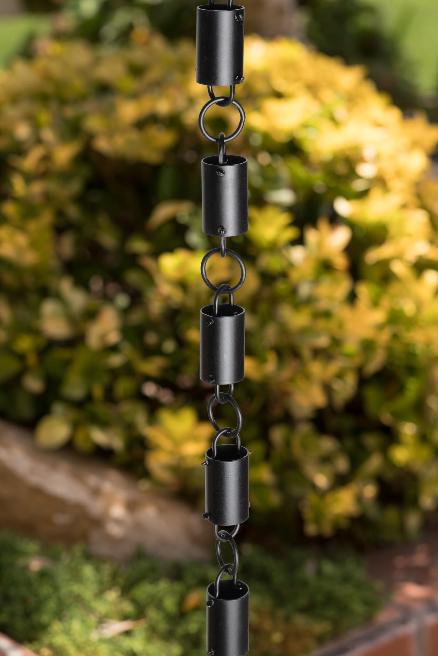 Monarch Rain Chains Aluminum Cylinder Rain Chain, 8.5 feet Black Powder Coated Aluminum Decorative Rain Catcher Chain for Gutters, Aluminum Rain Gutter Replacement Downspout