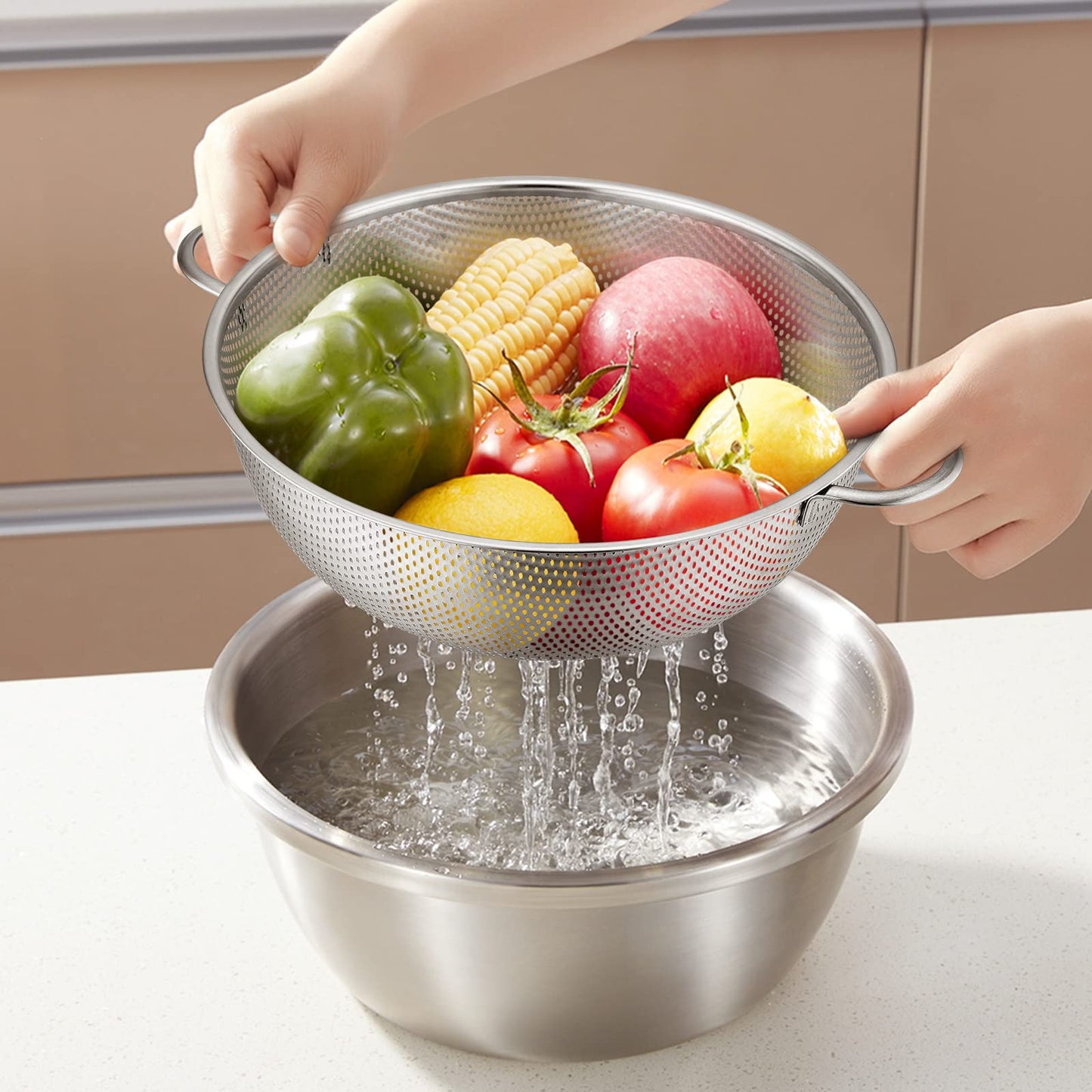 E-far Stainless Steel Colander Set of 3 (1-3-5Quart), Micro-Perforated Metal Colander Strainer with Handle for Kitchen/Draining Pasta/Rinsing Vegetables Fruits, Heavy Duty & Dishwasher Safe