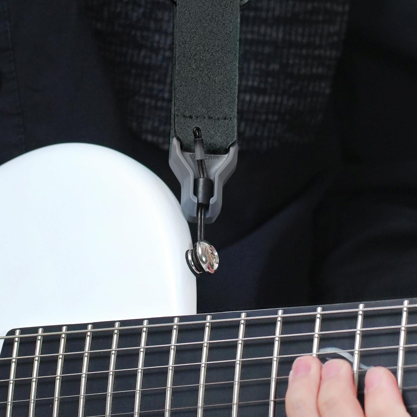 Enya Magnetic Strap for Guitar, Bass, and Ukulele - Quick Release, Single-Hand Adjustable, with Leathery Texture(MS1-Black)