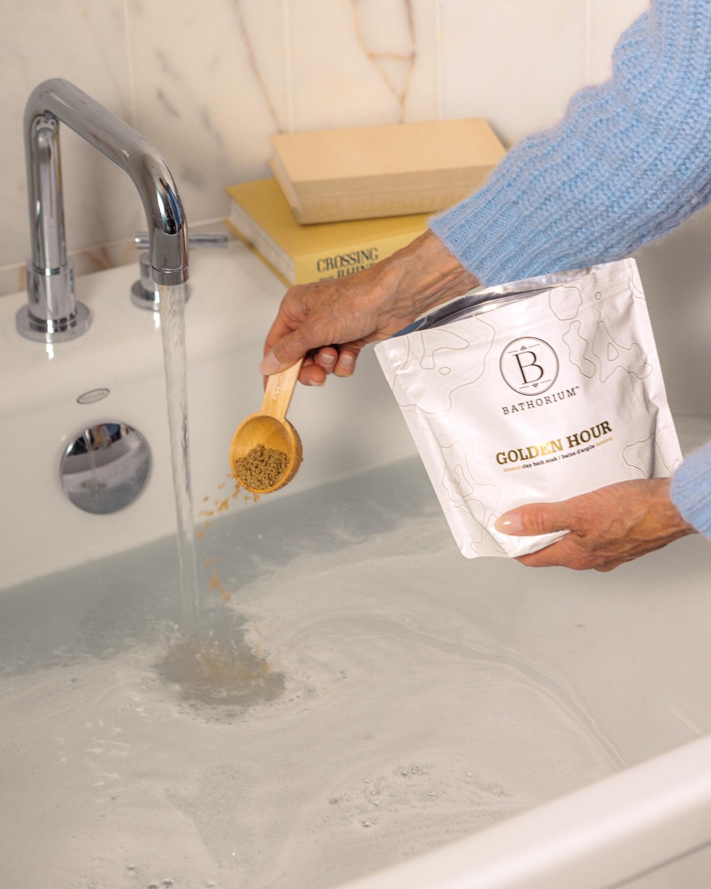 Bathorium Golden Hour Mud Mineral Soak, Detox Bath Soak with French Grey Sea Salt, Ginger & Mandarin, Sinus Relief & Recovery, pH-Balanced for Women, Approximately 3 Baths, 900g