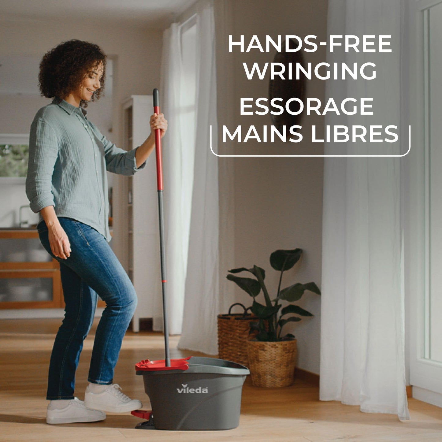 Vileda EasyWring Spin Mop System with 1 Extra Head Refill | Machine Washable & Reusable Mop Head | Hands-Free Wringing Mop Bucket | Extendable Handle | Safe on All Floor Types