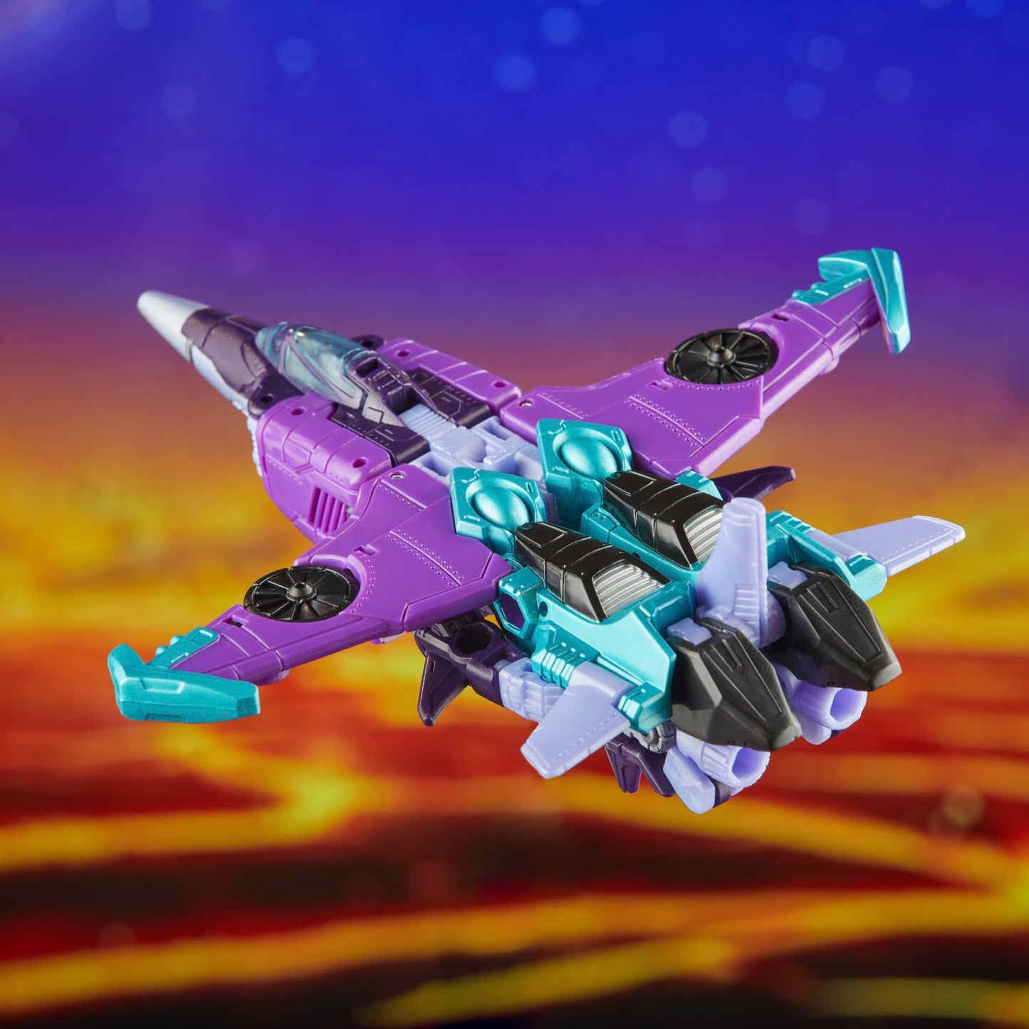 Transformers Legacy United Deluxe Class Cyberverse Universe Slipstream, 5.5-inch Converting Action Figure, 8+