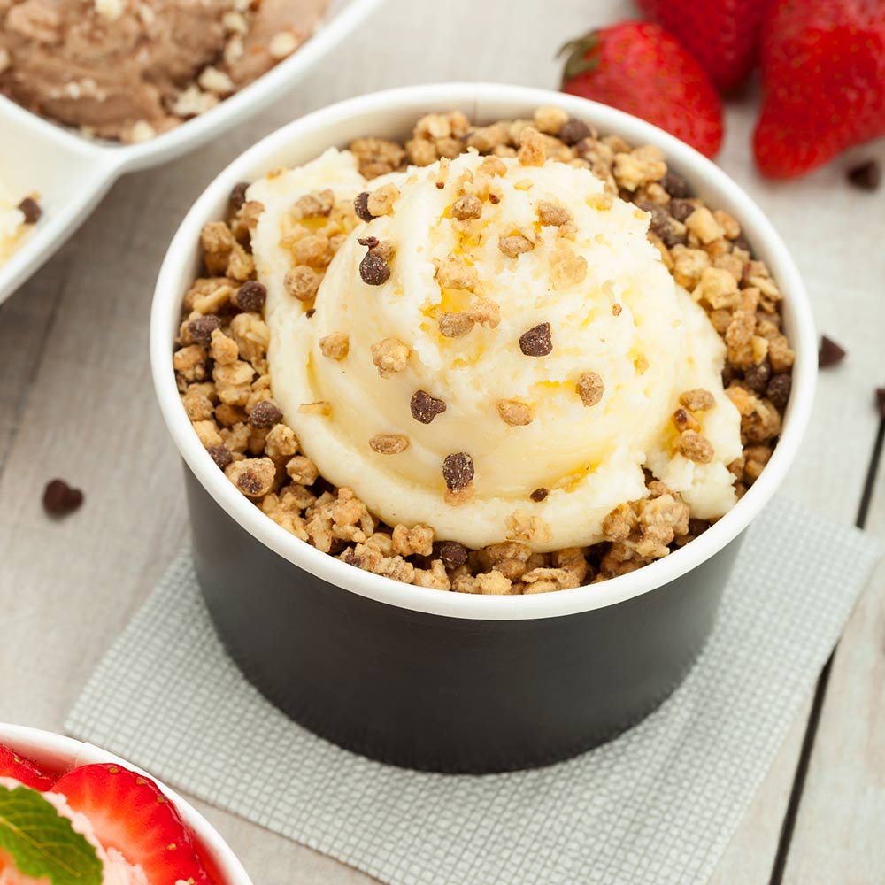 Coppetta 12-Ounce Dessert Cups, 200 Disposable Ice Cream Cups - Lids Sold Separately, Sturdy, Black Paper Frozen Yogurt Bowls, for Hot and Cold Foods, Perfect for Gelato Or Mousse - Restaurantware