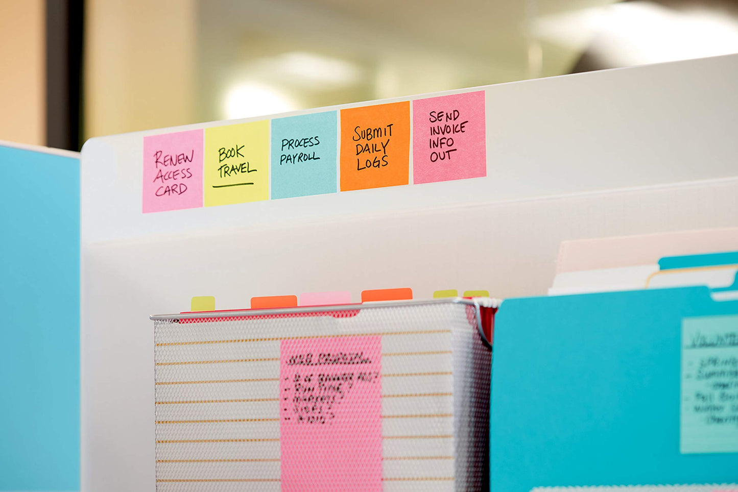 Post-It Notes Dispenser for 3" x 3" Sticky Notes, Includes 12 Pads Super Sticky Notes