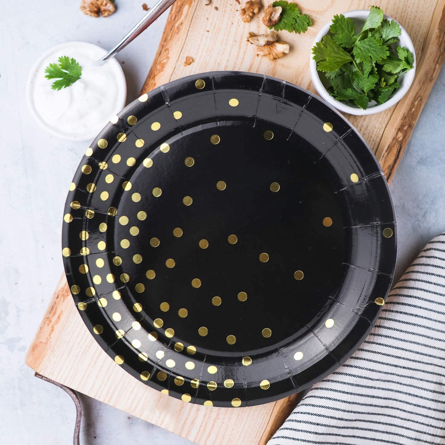 310PCS Party Supplies - Disposable Paper Plates Dinnerware Set Rose Gold Dots 50 Dinner Plates 50 Dessert Plates 50 Cups 50 Napkins 50 Straws 60 Balloons Birthday Party Wedding Holiday (Black and Gold)