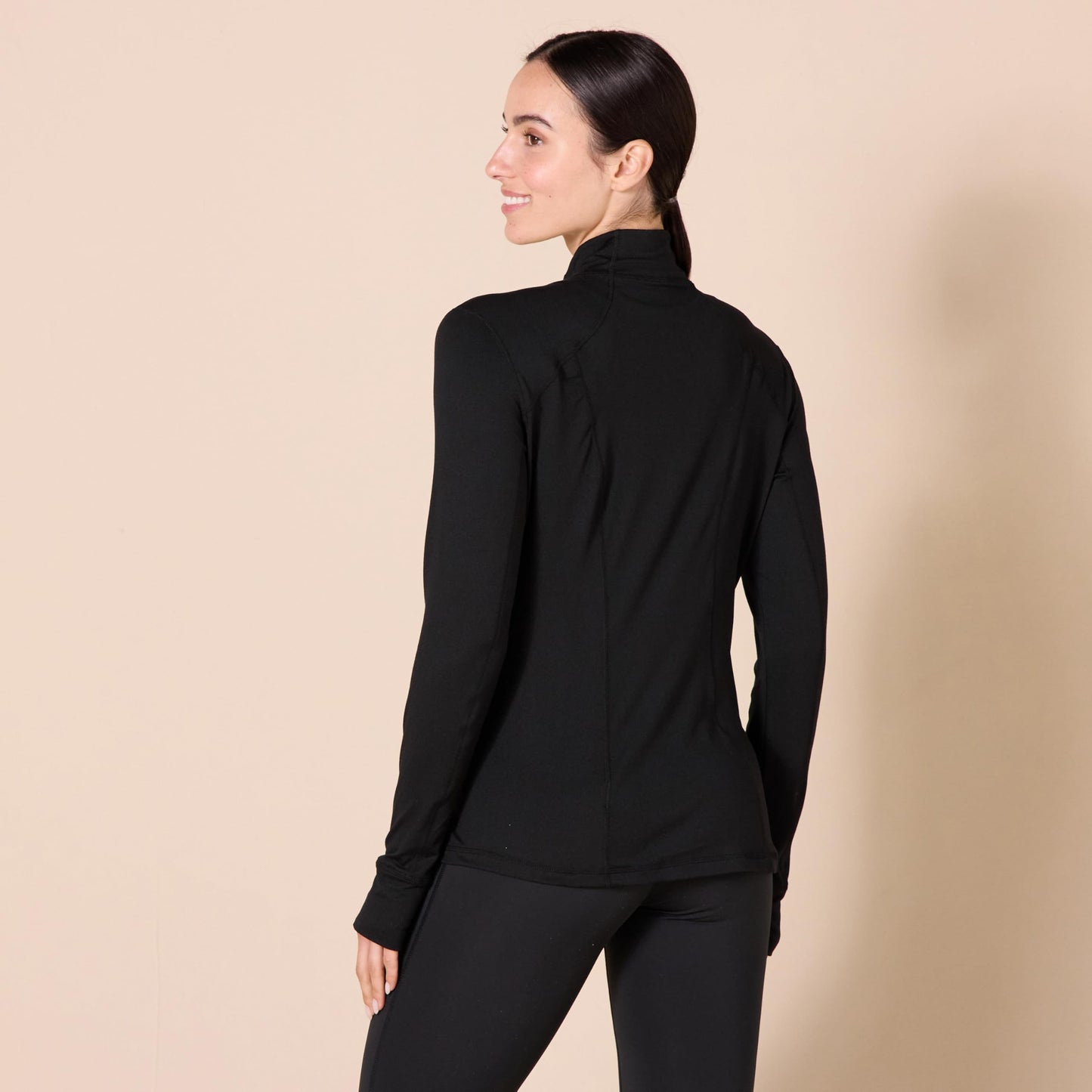 Amazon Essentials Women's Brushed Tech Stretch Full-Zip Jacket (Available in Plus Size), Black, Small