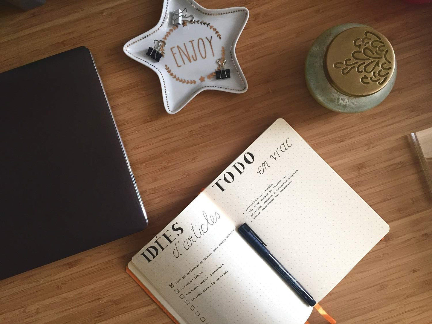 Rhodia - Rhodiarama Leatherette Softcover Goal book A5 (14.8x21 cm) - 240pgs DOT - Clairefontaine ivory paper 90 g 2 ribbons elastic closure - Sapphire Blue - 117748C