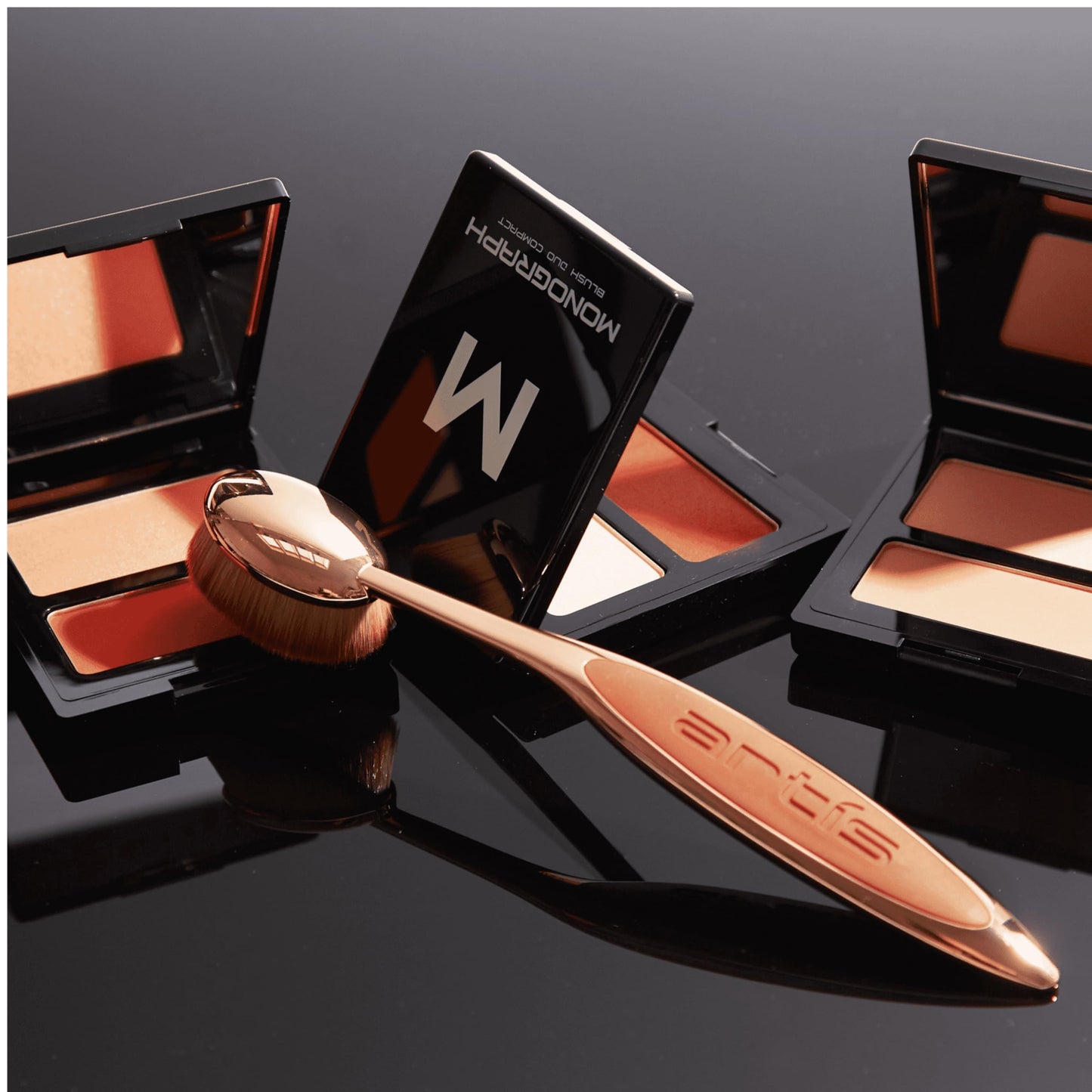 Artis Elite Oval 7 Brush - Oval Makeup Brush - Foundation Brush - Foundation, Makeup, Skincare - Use With Liquids, Powders, Creams - Airbrush Finish - Foundation Applicator - Blender Brush - Rose Gold