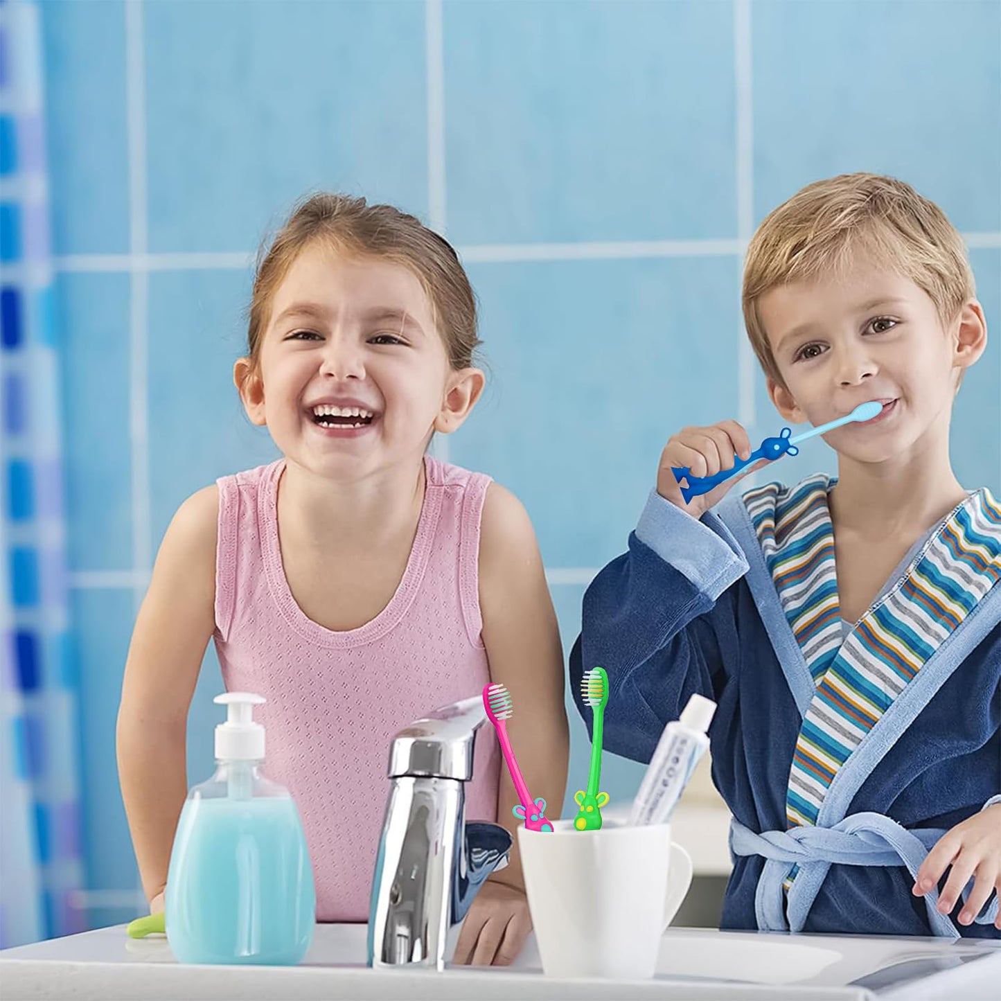 100 Pcs Kids Toothbrushes Bulk Cute Kangaroo Children's Toothbrush with Covers and Suction Cup, Individually Wrapped Soft Bristles Manual Baby Toothbrushes for School Daycare Travel Oral Hygiene