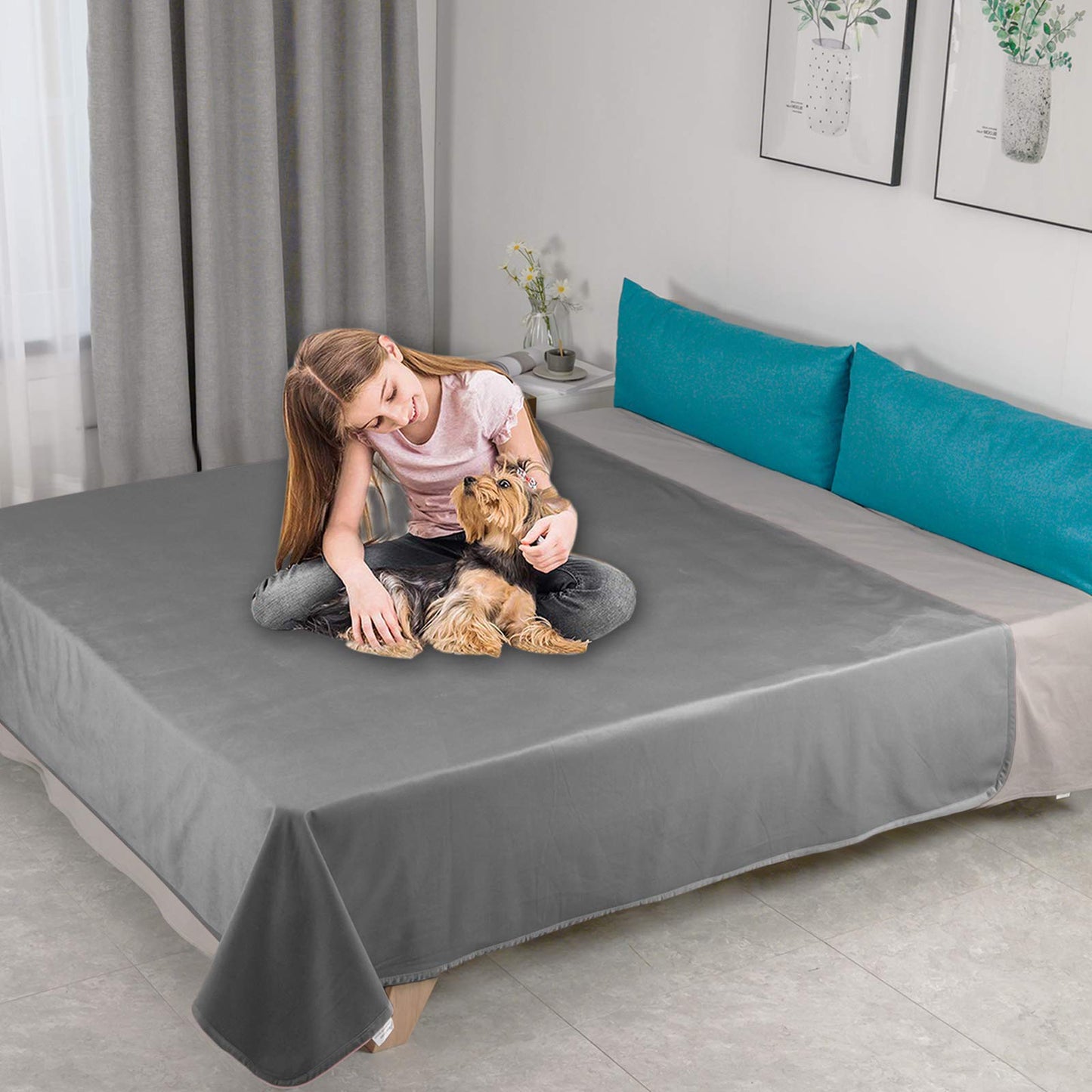 Ameritex Pet Bed Blanket Reversible 100% Waterproof Velvet Super Soft for Sofa and Bed (82x102 Inches, Light Grey+Grey)