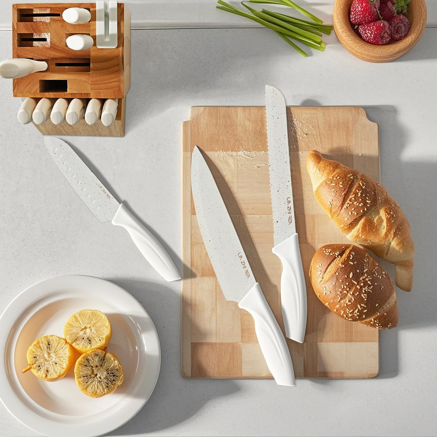 15 Piece Knife Set，Kitchen Knife Block Set，White Stainless Steel Knife Set with Sharpener for Chopping, Slicing, Dicing & Cutting，Dishwasher Safe