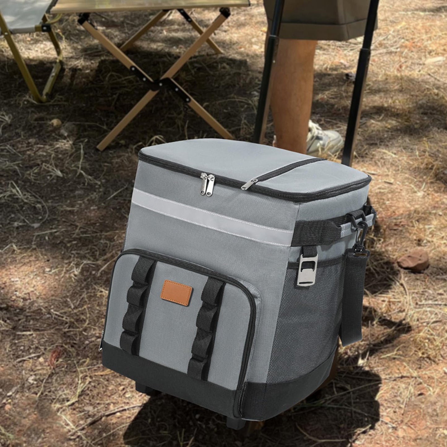 Denash 35L Rolling Cooler, Insulated Lunch Bag Rolling Wheeled Cooler with 3 Layer Insulation, with Wheels and Handle, for Beach Camping Patio Travel Outdoor