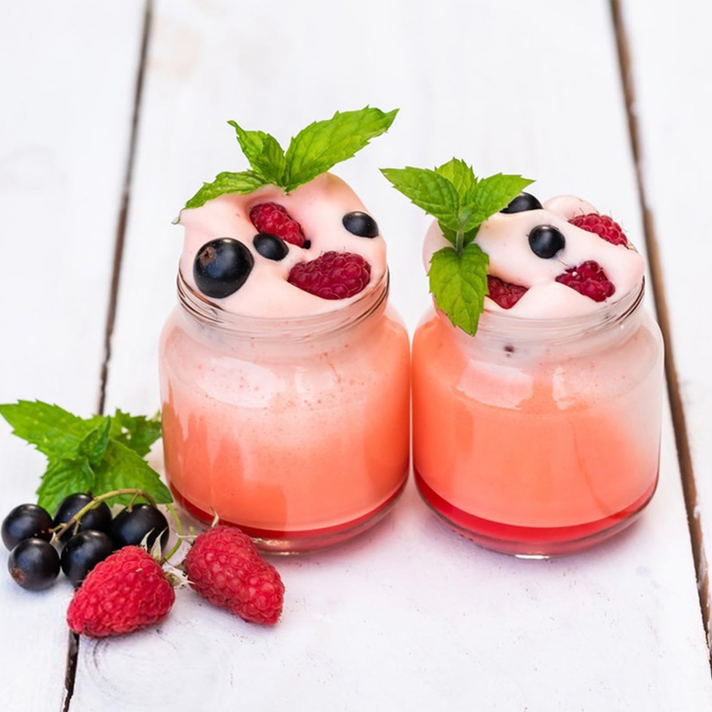 Betrome 8 oz Mason Jars, 30 Pack 240ml Glass Canning Jars with Regular Mouth Lids, Glass Storage Containers for Overnight Oats, Jam, Jelly, Honey, Beans, Spice, Wedding Party Favor, Shower Favor