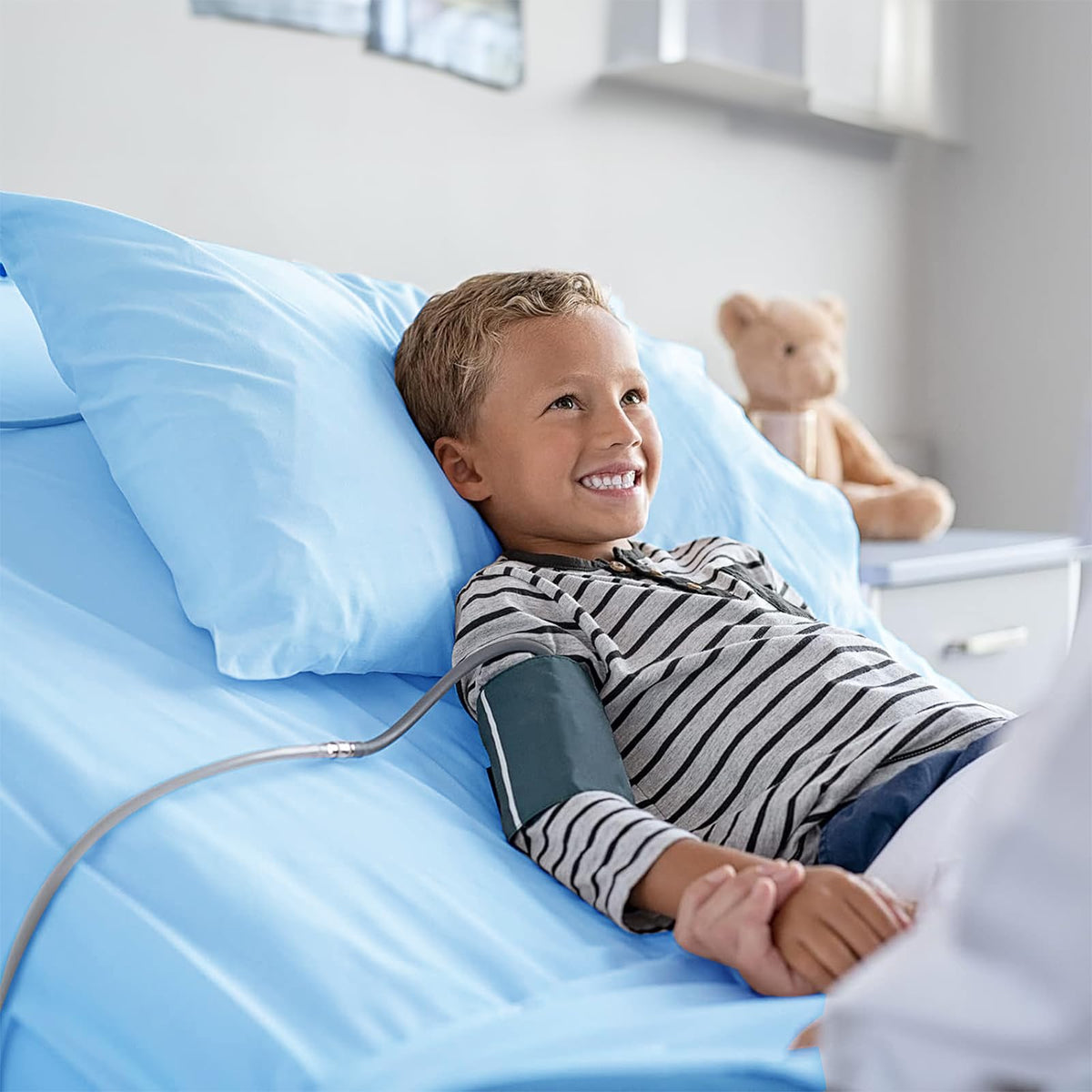 6 Pack Fitted Hospital Bed Sheets, 36'' X 84'' X 14'' Blue Soft Hospital Fitted Sheet with Elastic All Around, Standard Single Bed Sheet for Hospital, Home, Massage Table, Hotel