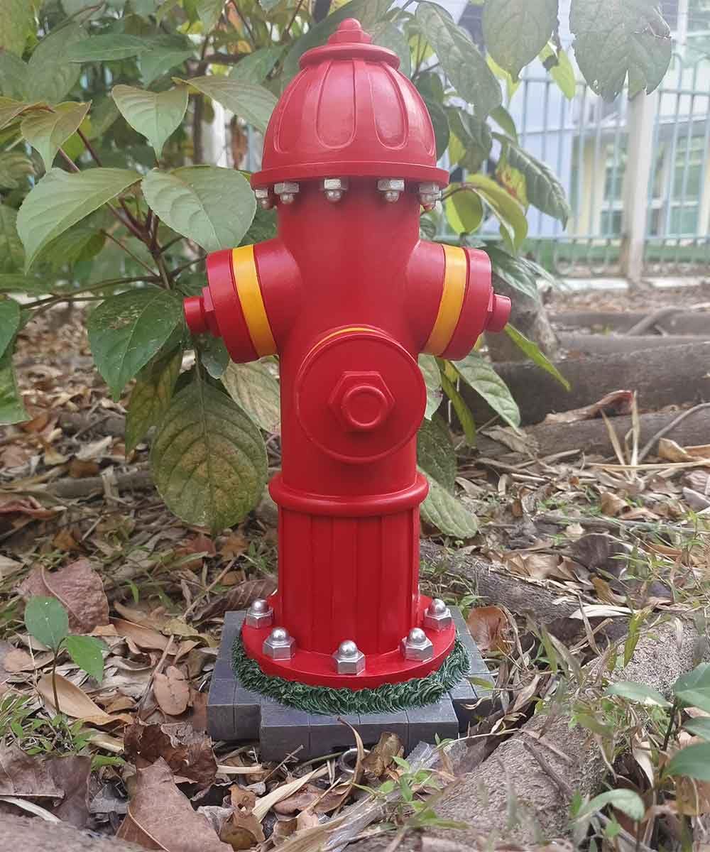 CUZOKOLA Dog Fire Hydrant Pee Post With 4 Stakes, 14.5 Inches Red Puppy Training Outdoor Ornament for Garden Yard Decorations