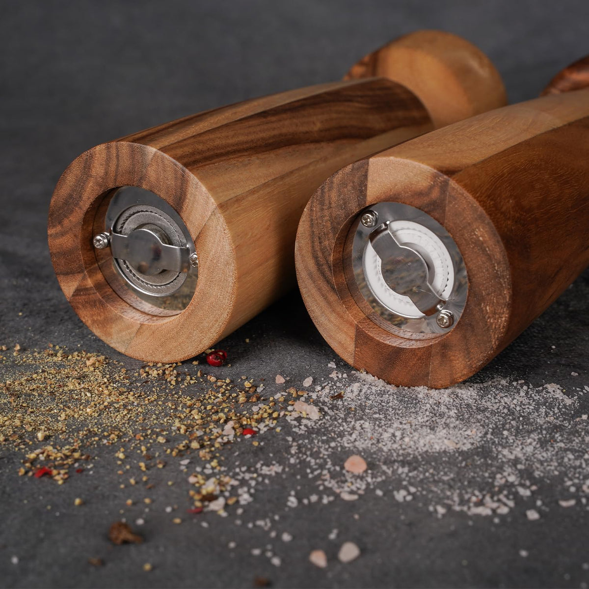DeroTeno Salt and Pepper Mill Set with Tray, Adjustable Ceramic Grinder Salt Mill, Stainless Steel Grinder Pepper Mill, Acacia Wood, 20.5 cm/ 8 Inch Height, Bottom Dia 6 cm /2.36 inch