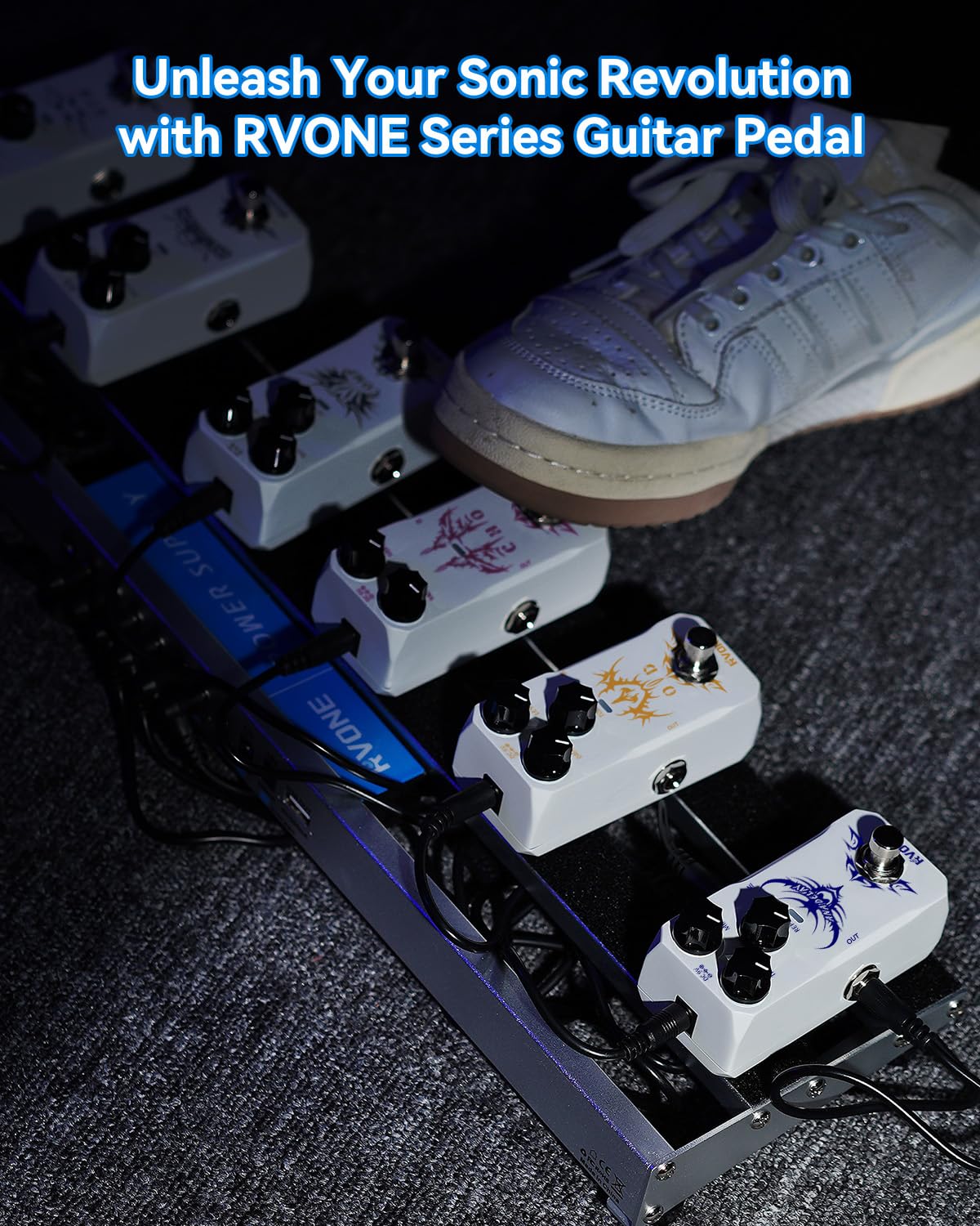 RVONE Analog Delay Guitar Pedal for Electric Guitar, Vintage-Style Guitar Effects Pedal with Warm Echo, Electric Guitar Pedal True Bypass & Durable Aluminum Metal Chassis