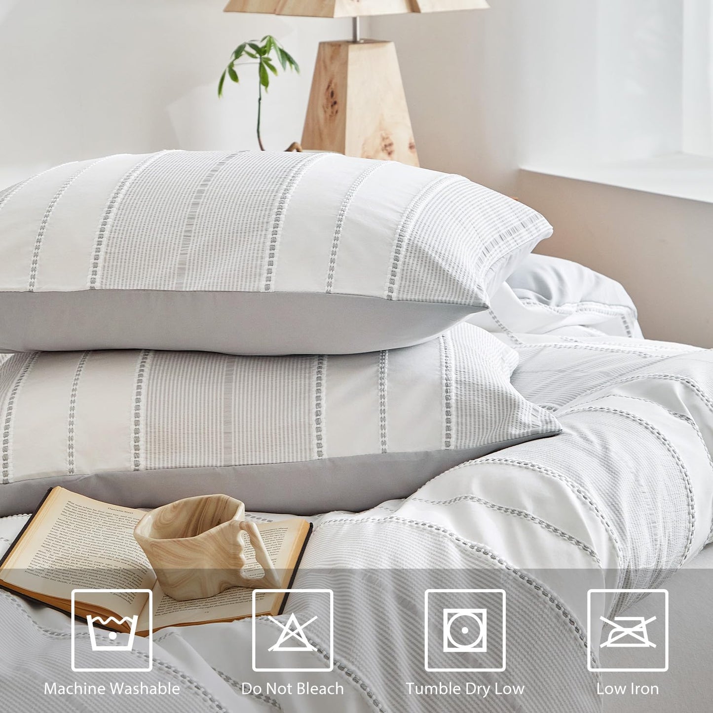 WARMDERN Striped Duvet Cover Lightgrey Queen, Lightgrey with White Striped Weave Pattern Bedding, Microfiber Soft Textured Duvet Cover Set with Zipper Closure and Corner Ties (Lightgrey, Queen)