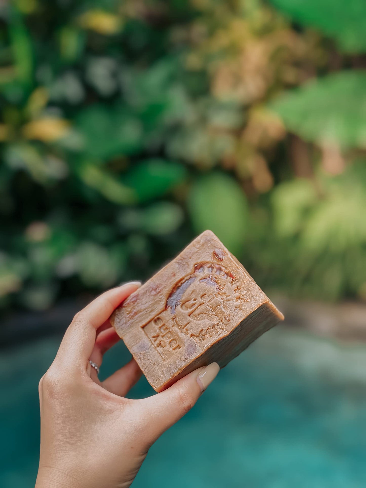 4-Pack Ghar Soap | Handmade, All-Natural, Traditional | Pure Olive Oil & Laurel Oil Soap | Savon Alep | Suitable for Face, Body | Long-Lasting & Gentle Cleanser (4 x 160g) (Laurel 40%)