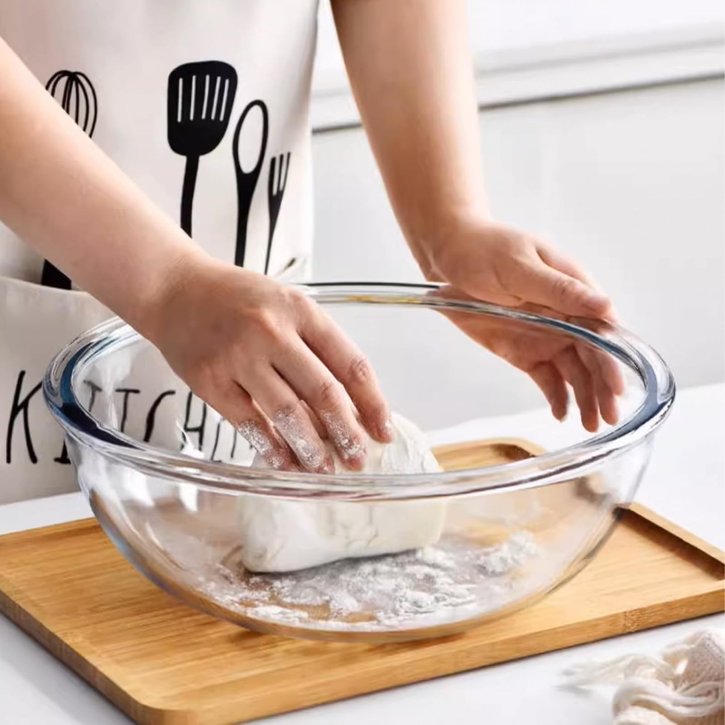 CD HOME Large Glass Mixing Bowl with Lid,6.3 Quart Thickened Bowl Edges Clear Glass Salad Cooking Bowls for Sourdough, Salad and Storage Prepping and Baking Food Storage