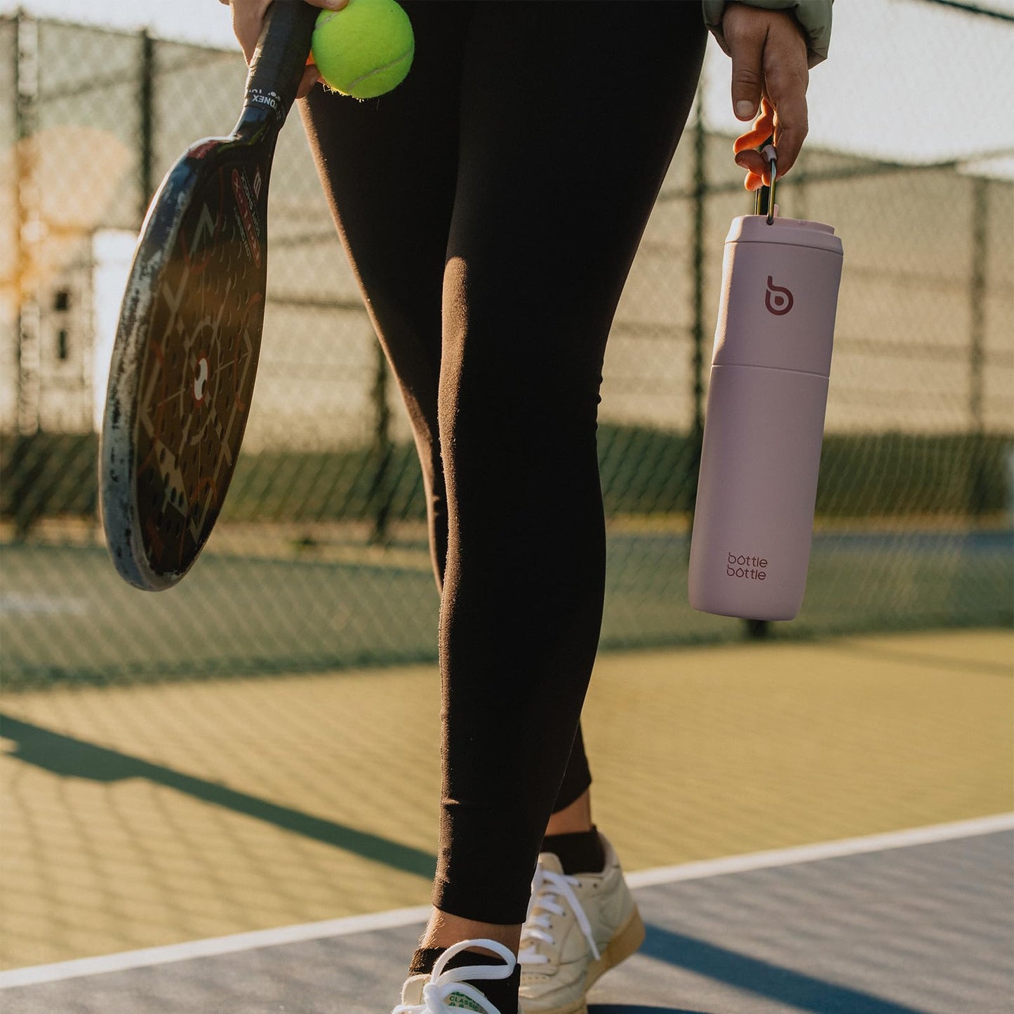 Bottle Bottle Insulated Water Bottle 24oz with Straw Lid and Handle for Sports Travel Gym Stainless Steel Water Bottles Double-Wall Vacuum Metal Bottles Leak Proof BPA-Free (Light Pink)