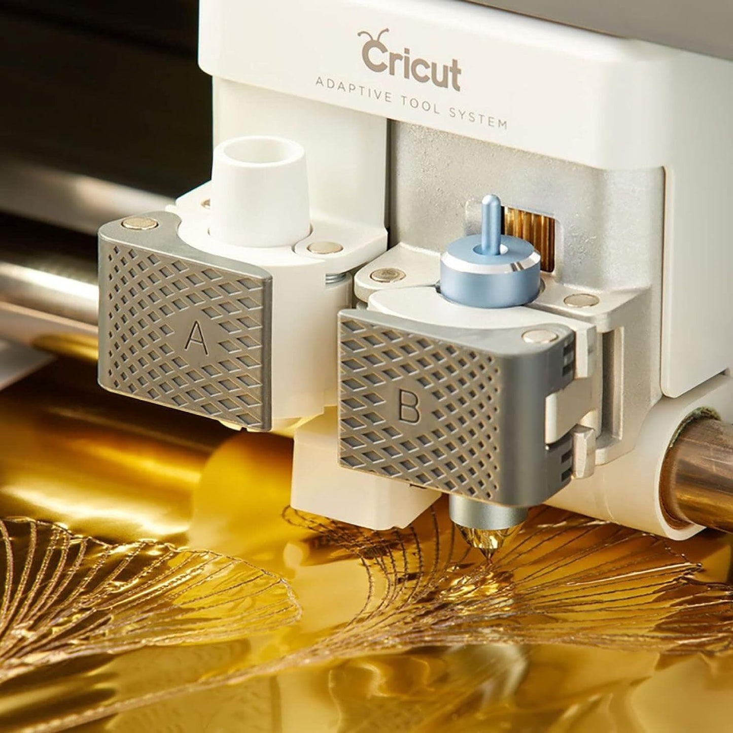 Cricut Foil Transfer Kit - 12 Sheets, 3-in-1 Tool with Interchangeable Tips (Fine, Medium & Bold), Housing & Adhesive Tape - for Maker & Explore Machines