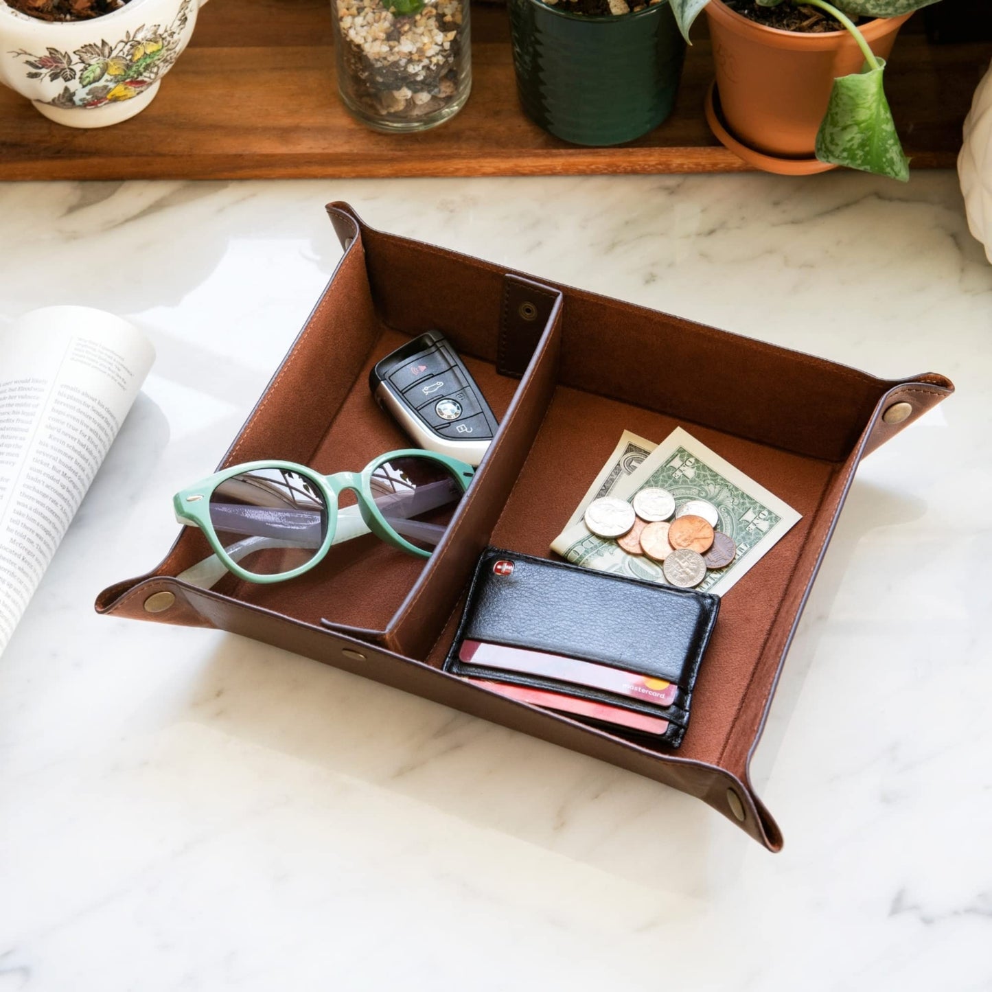 Londo Leather Tray Organizer Caddy, Practical Storage Box Valet for Wallets, Watches, Keys, Coins, Phones, Sunglasses and Office Equipment