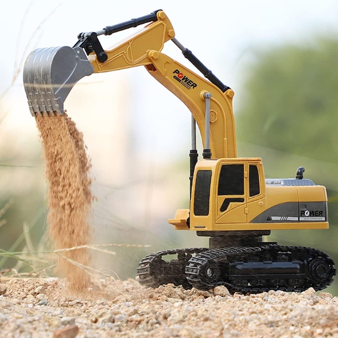 ID Gerilla Remote Control Excavator Toy, RC Construction - Metal Shovel Digger Vehicles with Lights Sounds and 680° Rotation Digging Sand, Birthday Gifts for 3 4 5 6-10 + Year Old (11CH Excavartor)