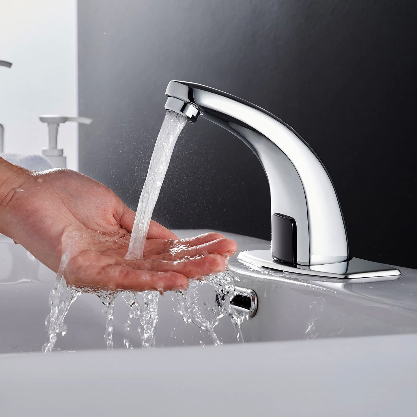 Gangang Touchless Bathroom Faucet, Single Hole Convenient Chrome Motion Sensor Faucet Adjustable Water Temperature, Save Water Robinet Automatique, Powered by 4 AA Alkaline Batteries, Easy to Install.
