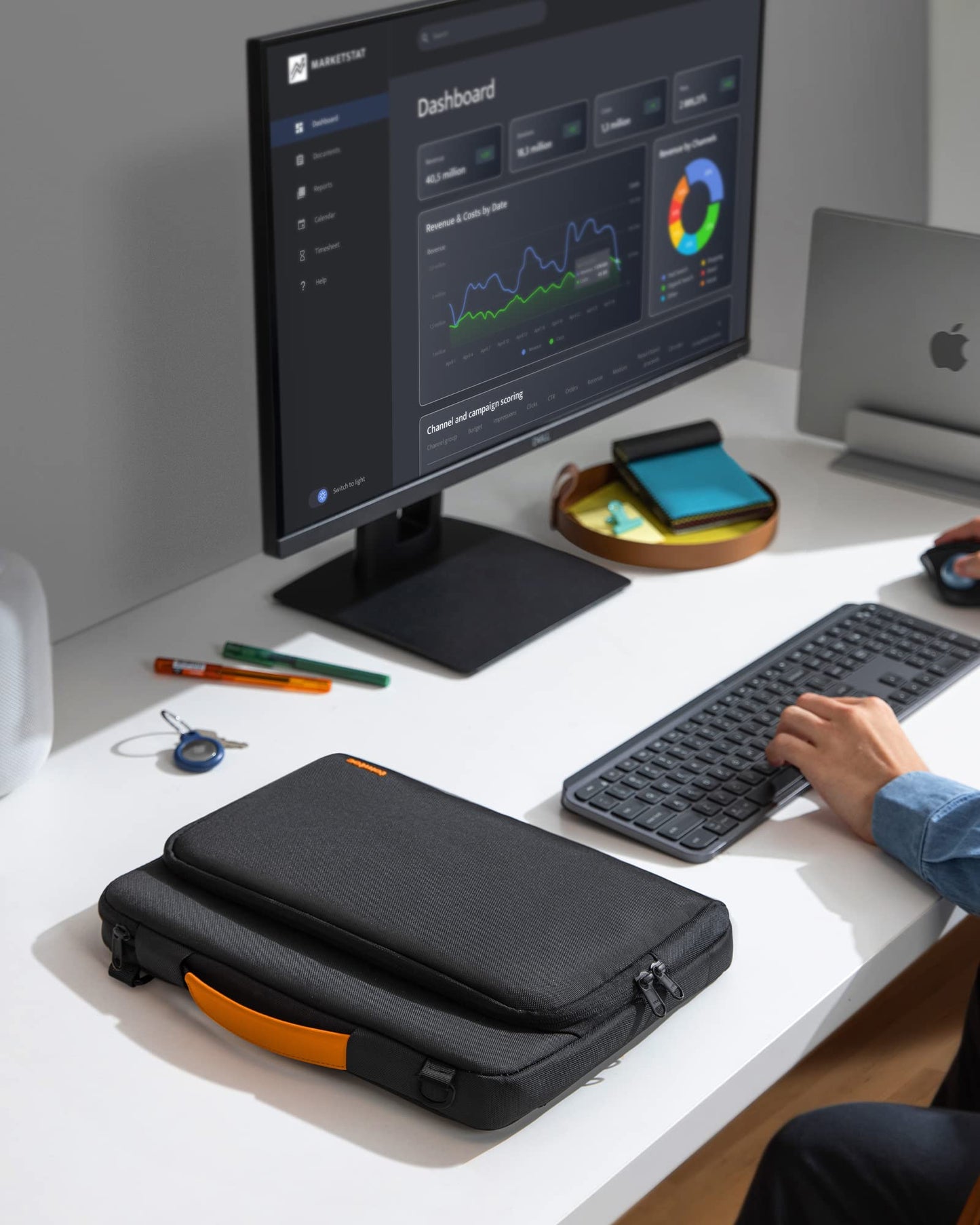 tomtoc 360 Protective Laptop Shoulder Bag for 14-inch MacBook Pro M5 Pro/Max A3426 A3427 2026 M4/M3/M2/M1 Pro/Max A3434, Water-Resistant Carrying Case for 13.5-14.4 Inch Microsoft Surface Laptop 7/6/5