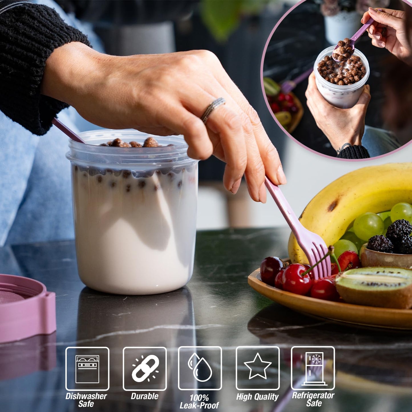 Eynel 650ml Take-go Fruit Muesli Container with Spoon Picnic Work Yogurt Milk Cup Breakfast Glasses with Lid and Spoon, Cereal Topper Oatmeal Granola (Set of 4)