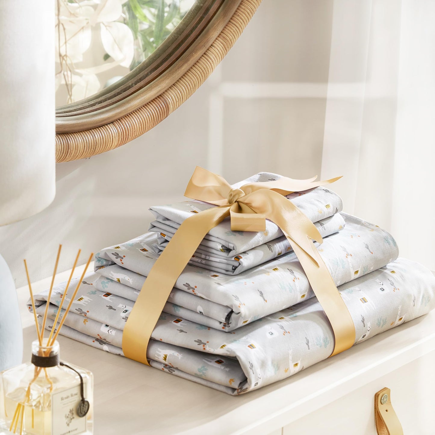 Comfort Spaces 100% Cotton Sheets Queen, Breathable, Naturally Cool Cotton Sheets, Soft Cotton Bed Sheets with 14" Elastic Pocket Fits up to 16" Mattress, All Seasons Sheet Set, Lama Multi 4 Piece