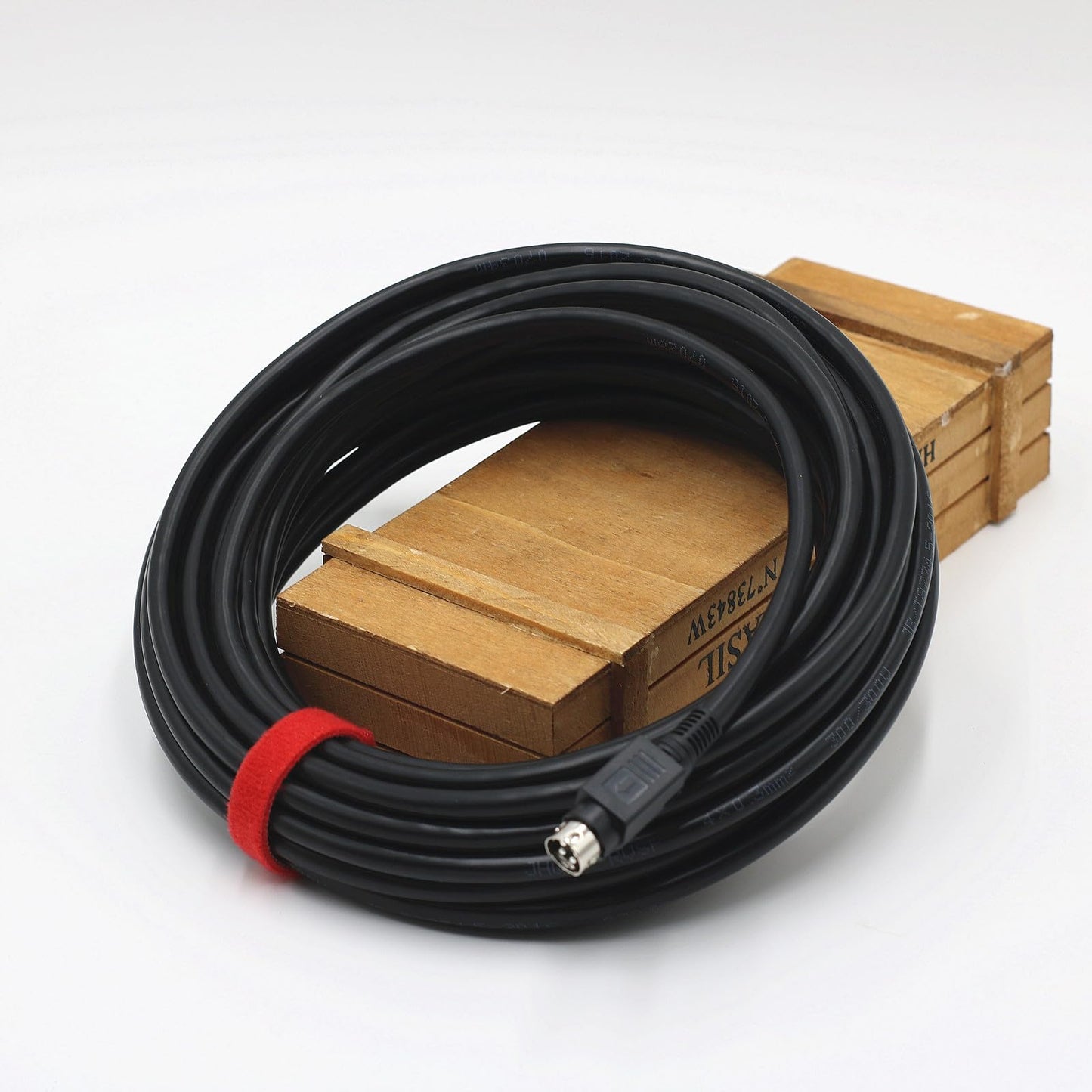 iK iLoud MTM Master-Slave Speaker Link Cable - 4-Pin Male to Male, High-Flexibility Pure Copper Audio Cable- Lossless Sound Transmission for Studio Monitors-5.65ft/9.84ft/16.4ft/32.8ft (26.24ft)