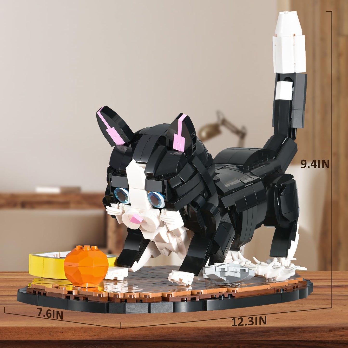 Tuxedo Cat Building Block Set for Adults, Cow Cat Model Building Kit with Display Base, Creative Animals Toy for Home or Office Decor, Gifts for Cats Lovers, Boys and Girls 12+, 1200 PCS