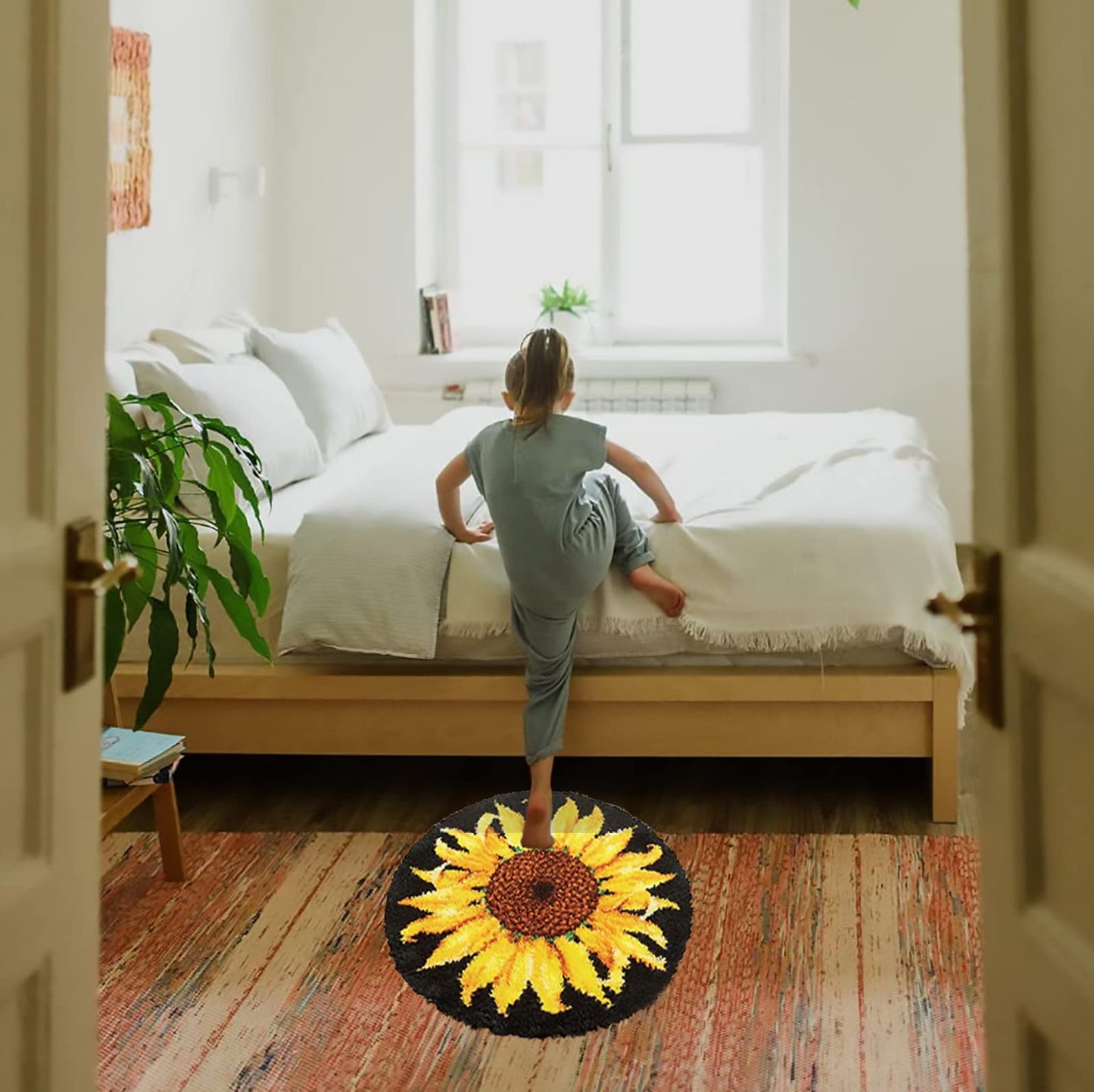 Latch Hook Rug Kit, Sunflower Pattern Printed Canvas DIY Rug Crochet Yarn Kits, Embroidery Decoration 20.4" X 20.4" (52 * 52cm)