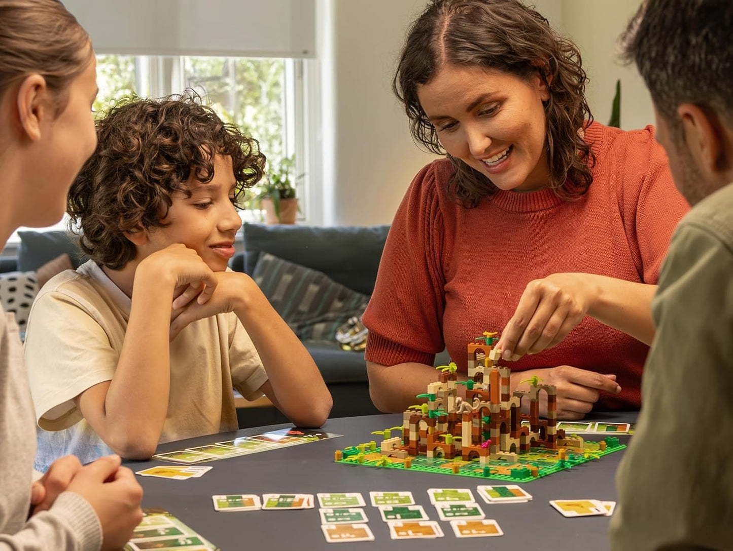 Monkey Palace (Bilingual French/English) - Board Games - Strategy/Building - Games for Family - Ages 10+ - 2 to 4 Players - 30 to 45 Minute Playtime - Made by Asmodee