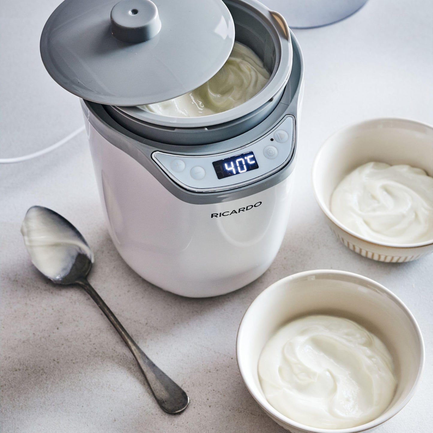 RICARDO Yogurt Maker, 1.5L Capacity, Fresh Yogurt in 8 Hours, Digital Timer, Compact Design, BPA-Free, Dishwasher Safe Detachable Parts