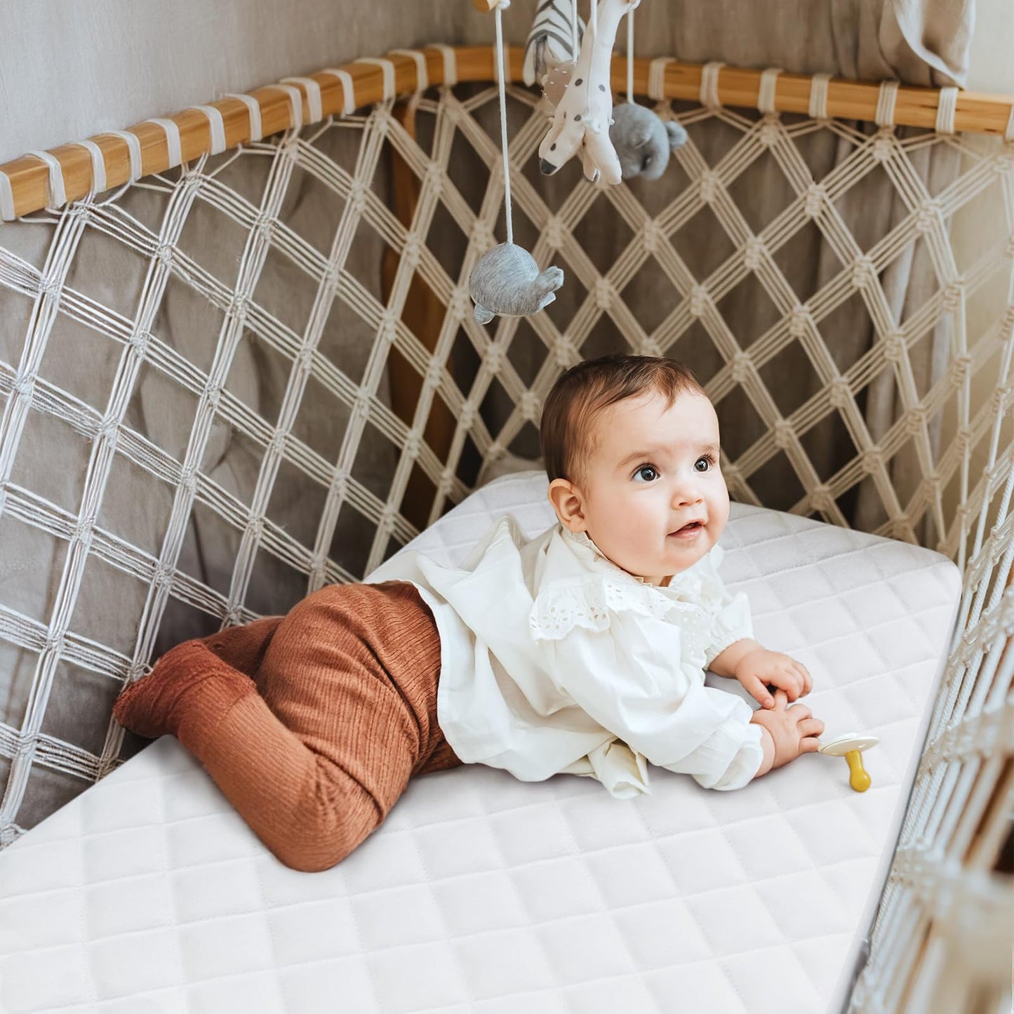 Bassinet Mattress Pad Cover Fit for Baby Delight/Mika Micky/Dream On Me Lotus/ANGELBLISS/KoolerThings (3 in 1) Bedside Sleeper, Waterproof Bassinet Mattress Protector Quilted Bassinet Sheets 2 Pack