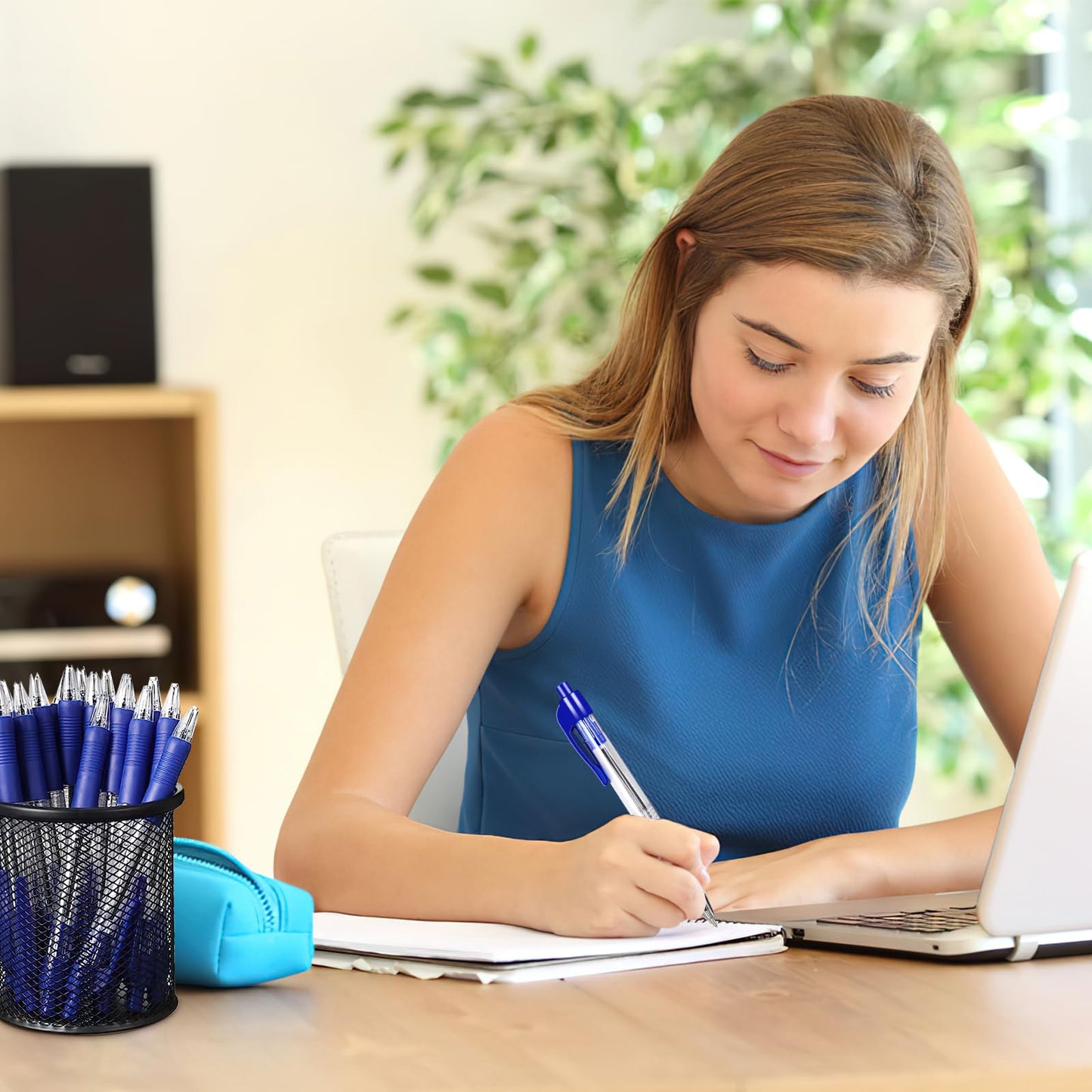 200 Pcs Pens Bulk, Retractable Ballpoint Pens, 1.0mm Blue Ink Pens Smooth Writing Pen for School Office Home Writing Journaling