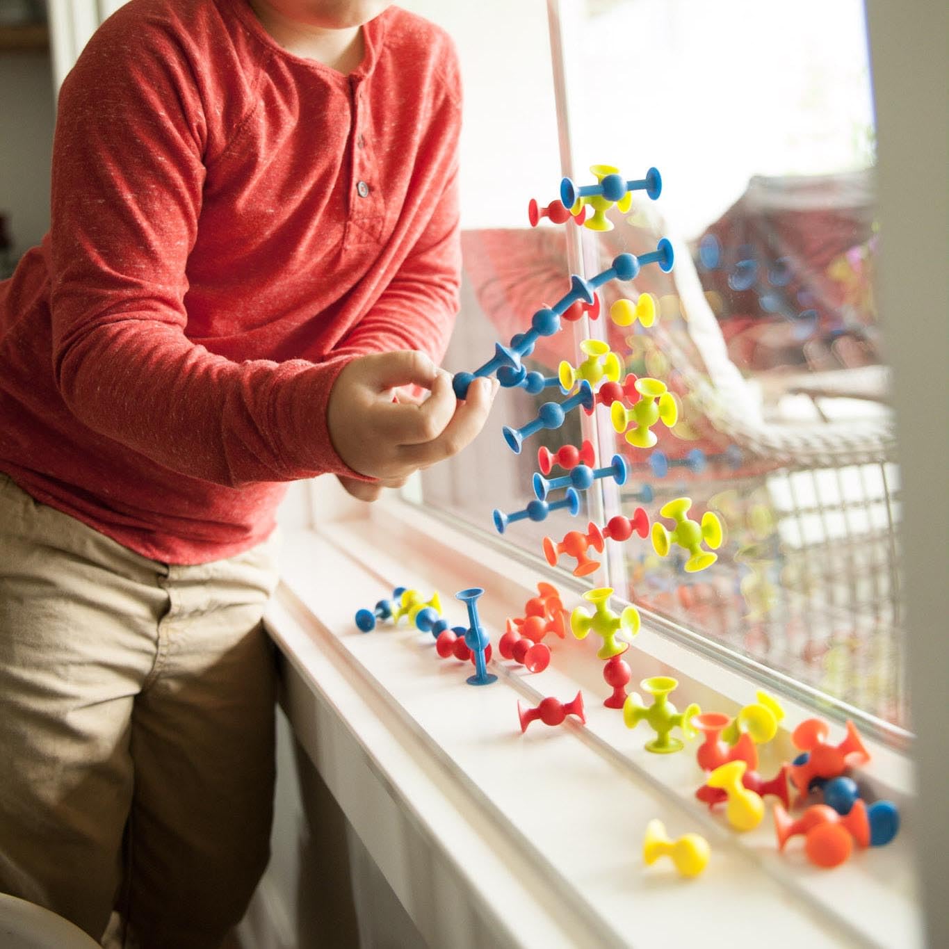 Fat Brain Toys FBT-2088 Mini Squigz Building Kit