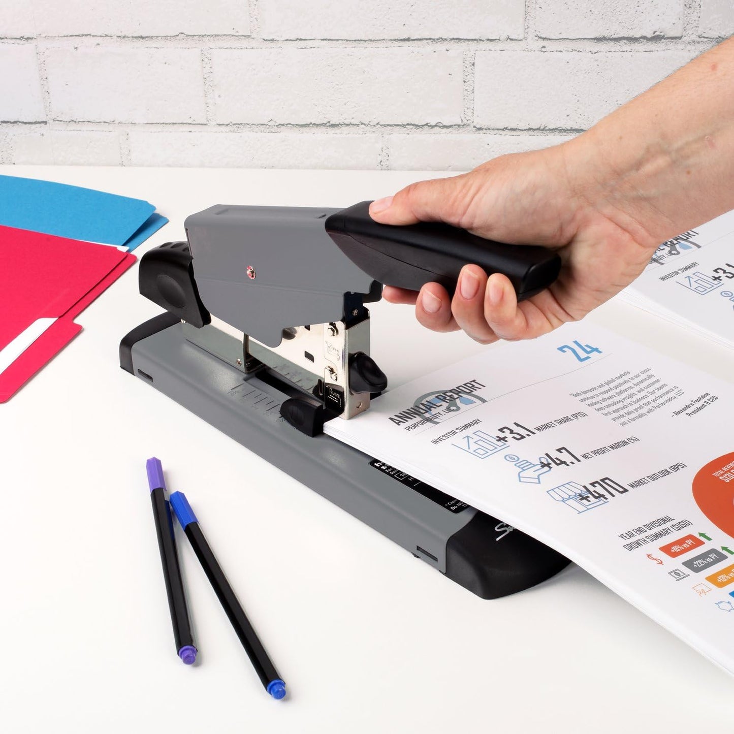 Swingline Heavy Duty Stapler, 160 Sheets, Black/Gray (S7039005)