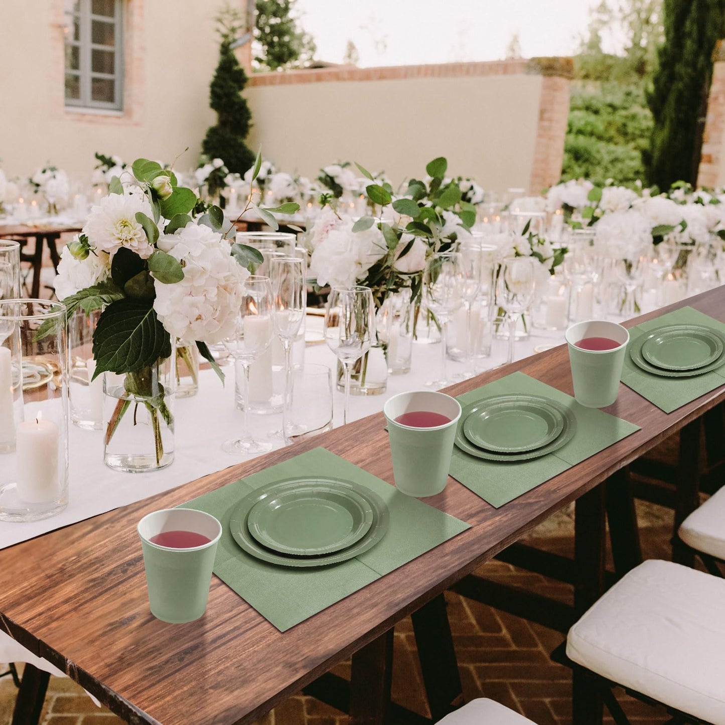 Dandat 200 Pcs Sage Green Paper Plates and Napkins Set, Disposable Dinnerware Includes 7'' & 9'' Paper Plates, Cups, Napkins for Birthday, Baby Shower, Wedding Party(Sage Green)