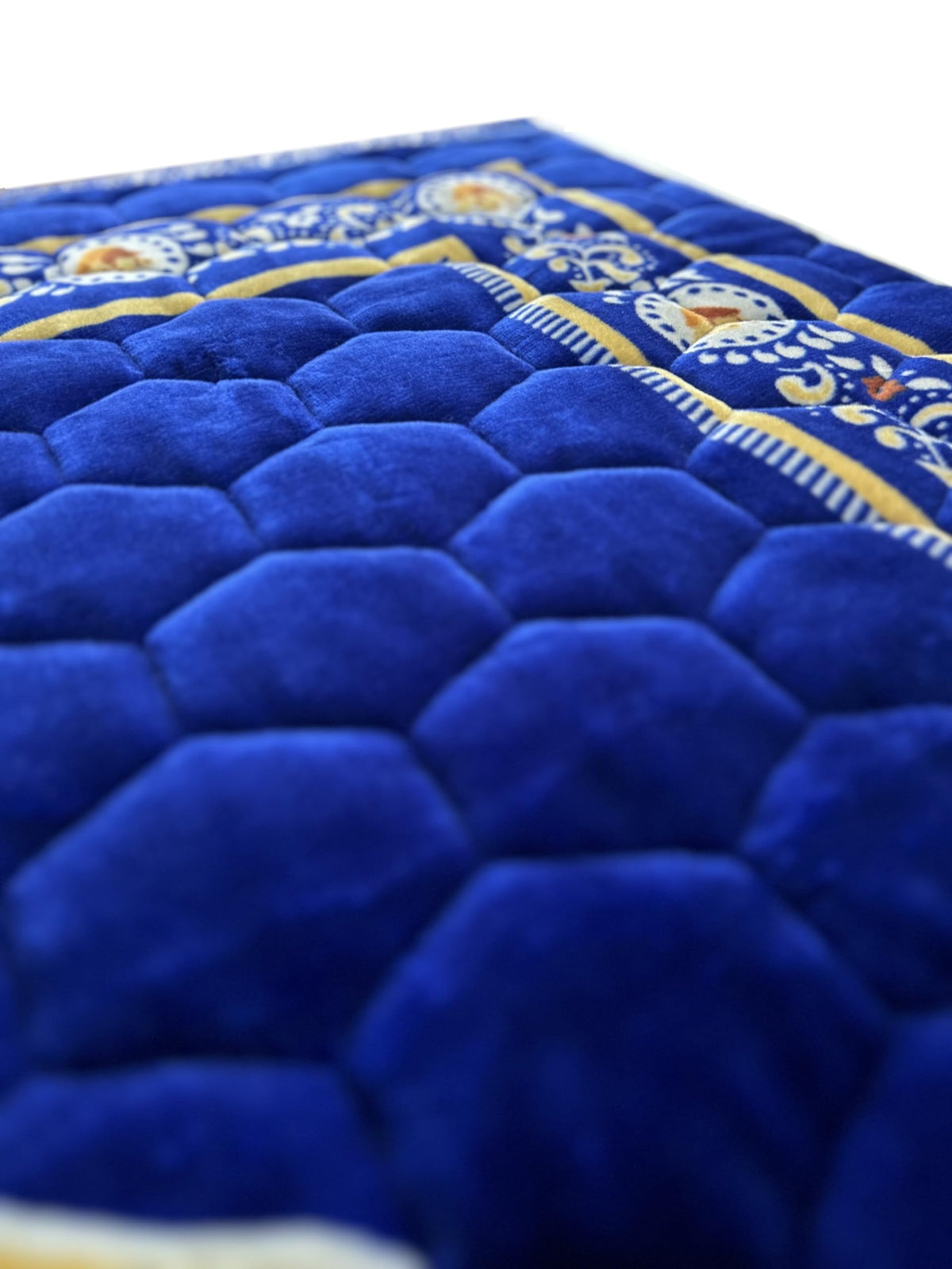 Prayer Rug Muslim Mat Islamic - Padded Very Thick Prayer Rug Sajadah for Men Women with Islam Prayer Beads for Eid Travel Ramadan, Soft and Luxury (Royal Blue)