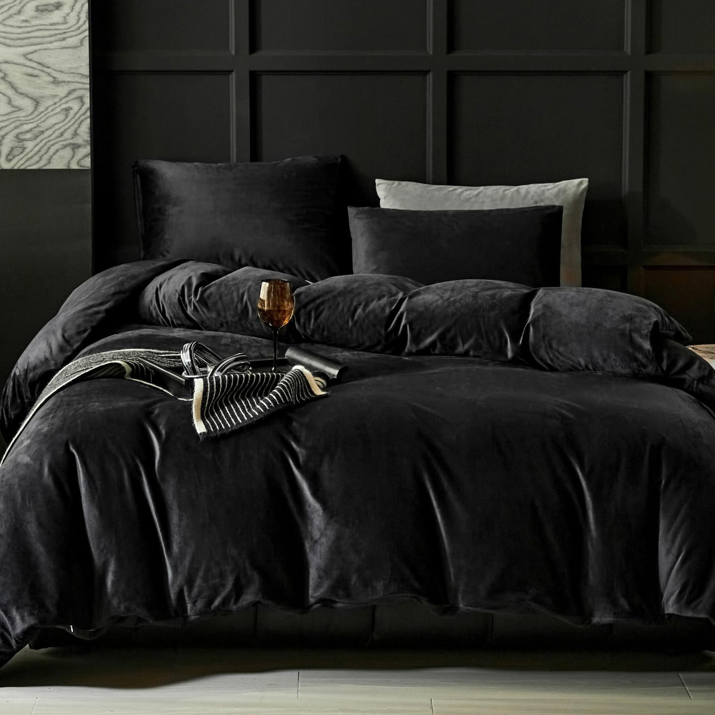 WARMDERN Black Velvet Duvet Cover Queen Size Flannel Duvet Cover Bedding Sets, 3pcs Ultra Soft Luxury Textured Modern Crystal Velvet Duvet Covers with Zipper Closure(Black, Queen)