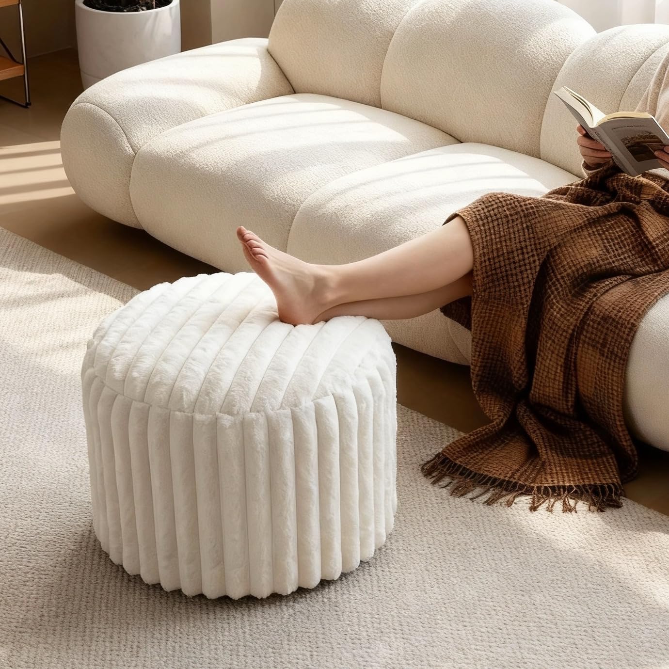 DAWNYIELD Round Stuffed Pouf Ottoman Stripe Faux Fur Footrest Stool, Solid Block Support+Soft Cushion Comfort, Removable Washable Cover, 20" Floor Pouf for Living Room Bedroom Dorm Vanity, Cream Beige