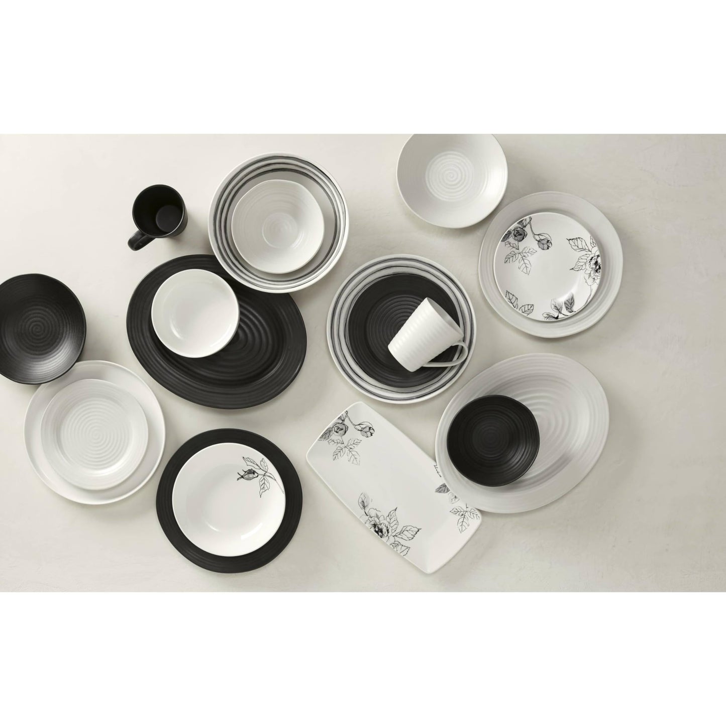 Oneida 895938 Ridge Black 12 Piece Dinnerware Set