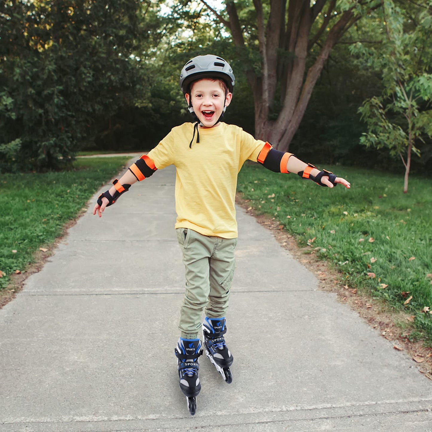 Inline Skates for Kids Girls Boys Beginners, 4 Size Adjustable Size with Light Up Wheels for Children. (Blue, Small(12J-2))