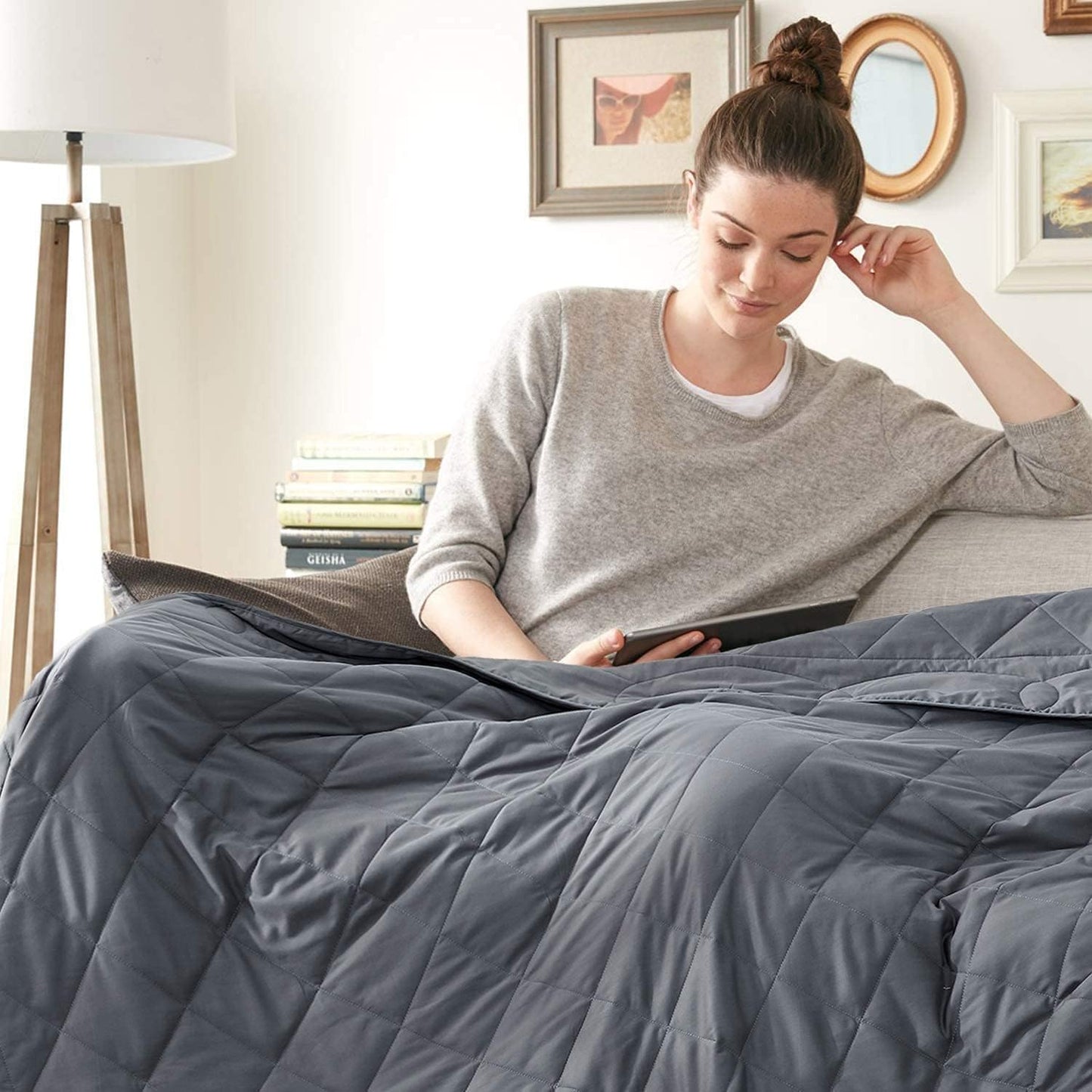 JOLLYVOGUE Weighted Blanket (15lbs, 60''x80''), Heavy Blanket Washable for Adult with Premium Glass Beads-Grey
