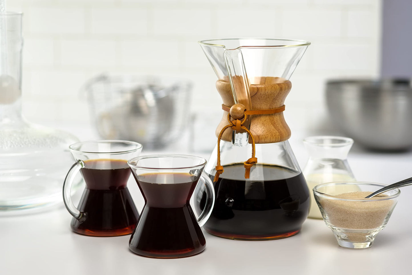 CHEMEX CFCM-6A Classic Series, Pour-Over Glass Coffeemaker, 6-Cup - Exclusive Packaging, Clear
