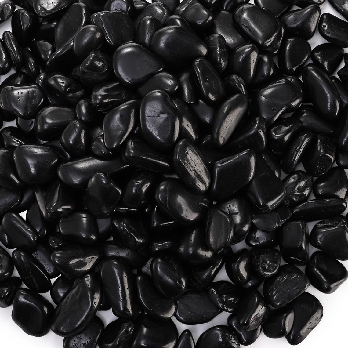 SOUJOY 15LBS Natural Polished Black River Rocks, 1-2 Inch Polished Pebbles for Landscaping Outdoor, Smooth Decorative Stones for Plants, Flower Bed Fish Tank Gravel Garden Home Decor